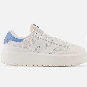 NWT in box new balance CT302 🩵